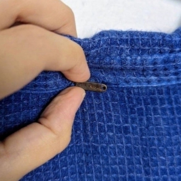 Free People Women's Waffle Knit Blue Button Up Shacket Top XS - Picture 6 of 7